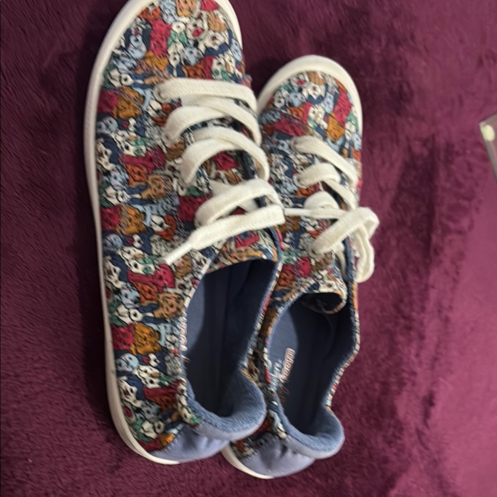 Bobs by Skechers Fun and Beautiful Sneakers with Vibrant puppies pattern! - Picture 4 of 6